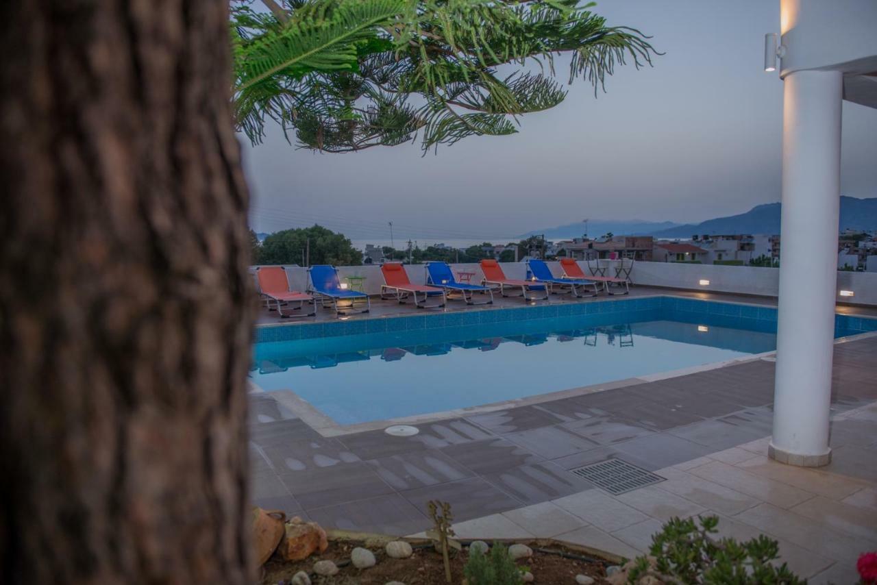 Houmeli Maisonettes & Kalamaki (Heraklion)