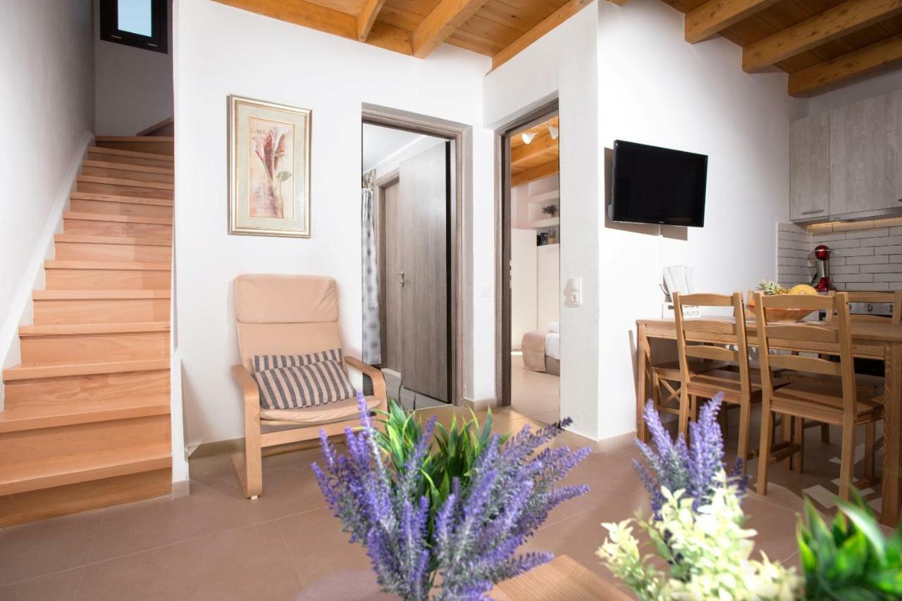 Apartment Houmeli Maisonettes &